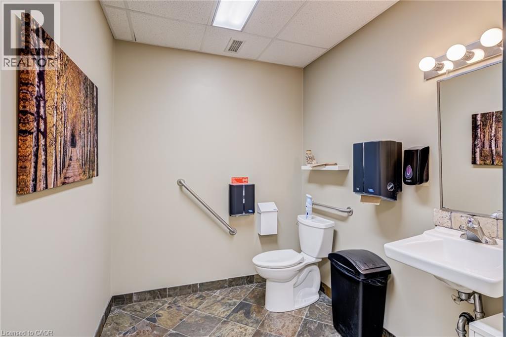 66 Innovation Drive, Dundas, Ontario  L9H 7P3 - Photo 25 - 40844698