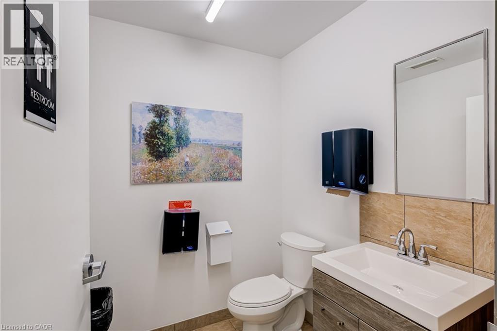 66 Innovation Drive, Dundas, Ontario  L9H 7P3 - Photo 46 - 40844698
