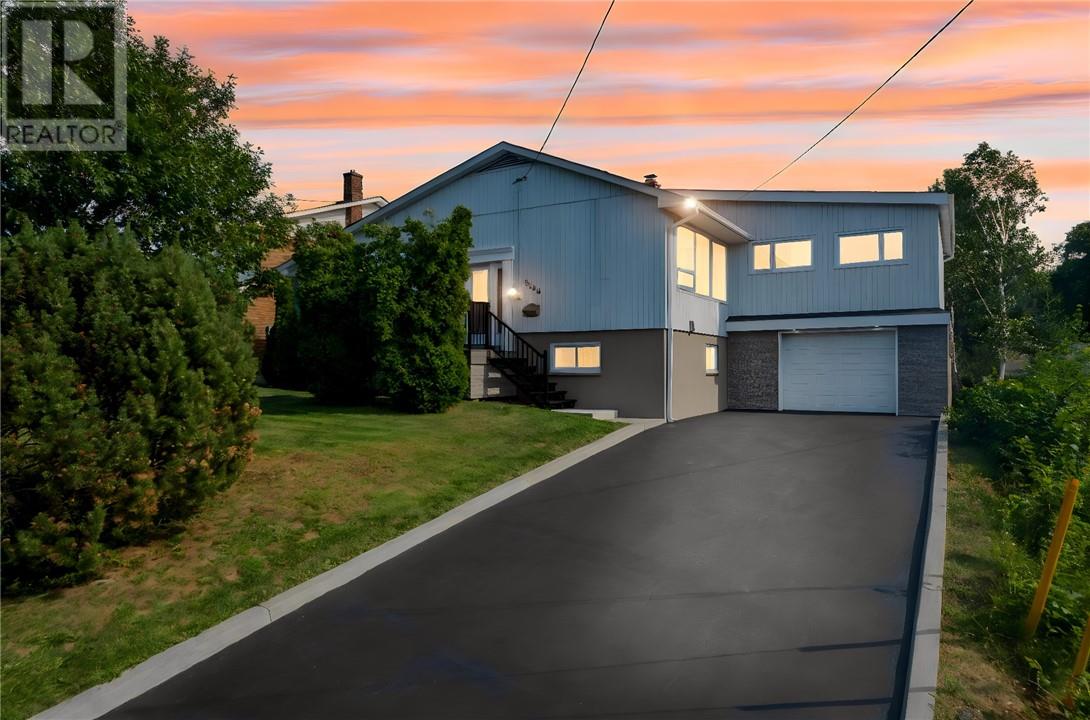 1286 Lauzon Avenue, Sudbury, Ontario  P3A 3E1 - Photo 1 - 2130117