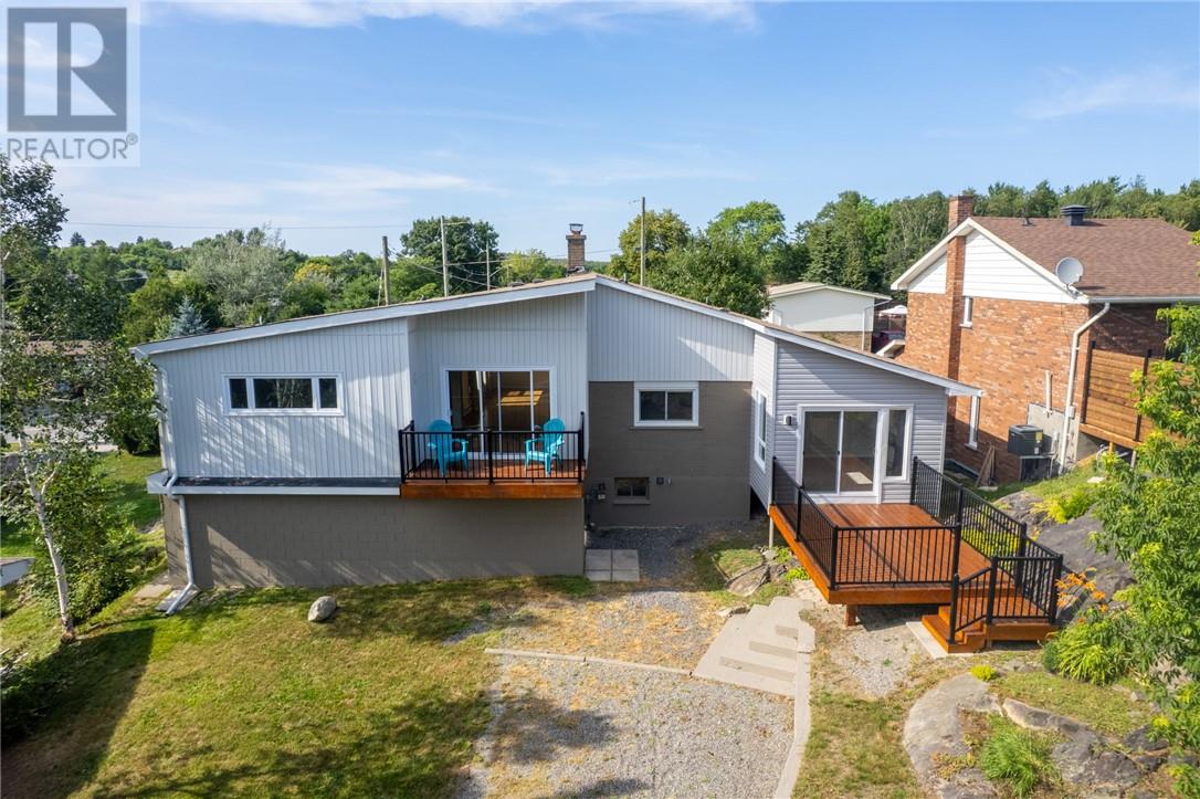 1286 Lauzon Avenue, Sudbury, Ontario  P3A 3E1 - Photo 4 - 2130117