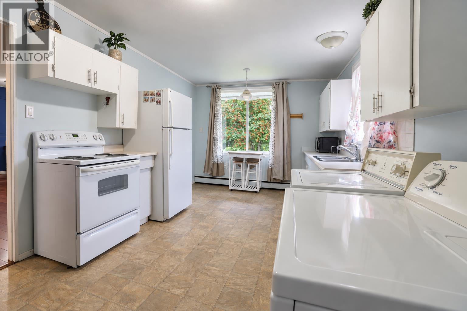 84 Capilano Street, Kitimat, British Columbia  V8C 1X8 - Photo 7 - R3165634
