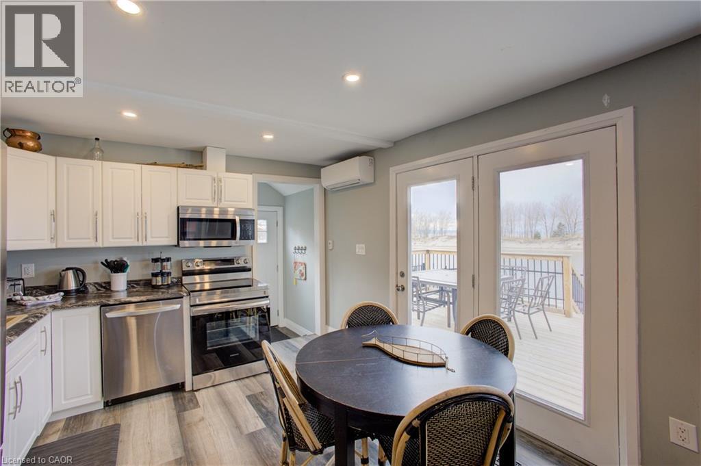 2 Browns Lane, Wasaga Beach, Ontario  L9Z 2L7 - Photo 17 - 40846397