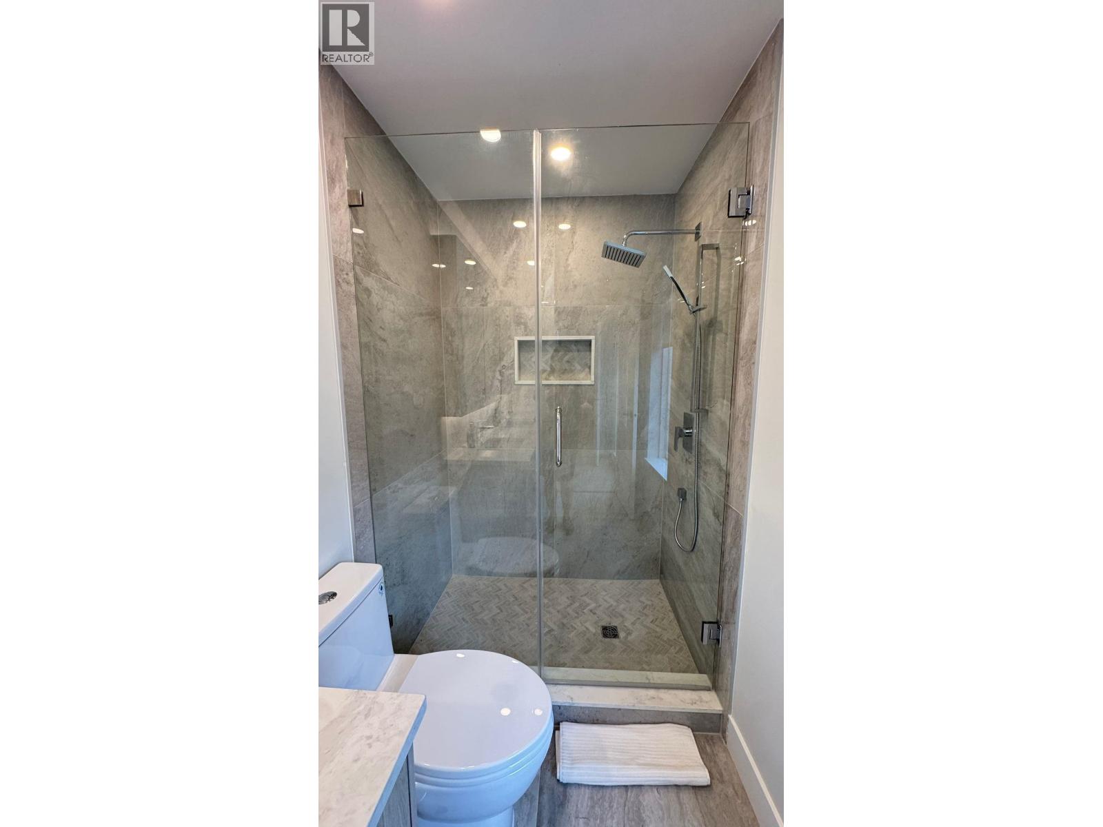 114 423 6th Street, West Vancouver, British Columbia  V7T 0A1 - Photo 39 - R3160931