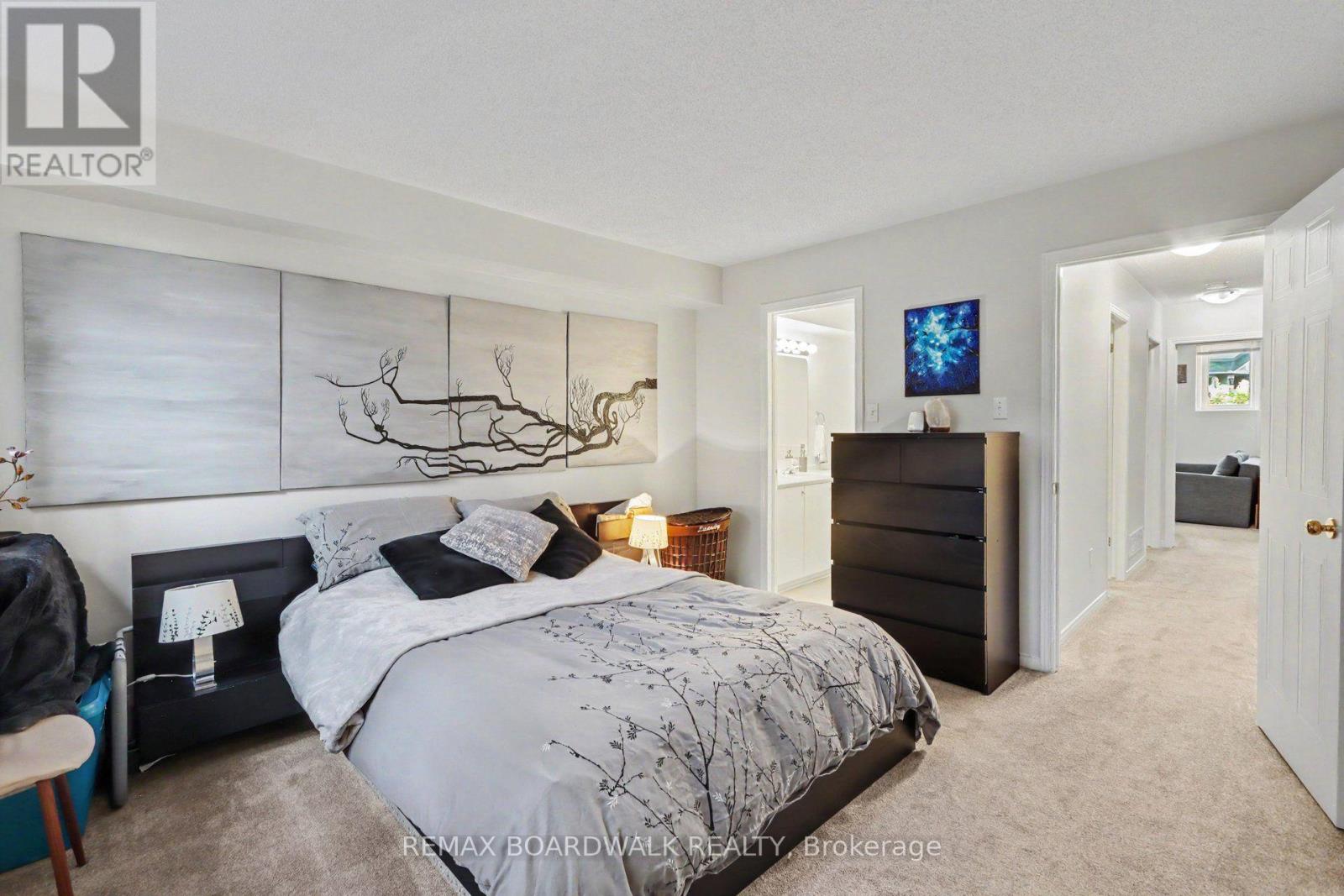 1631 Locksley Lane, Ottawa, Ontario  K1J 1B6 - Photo 11 - X13788236