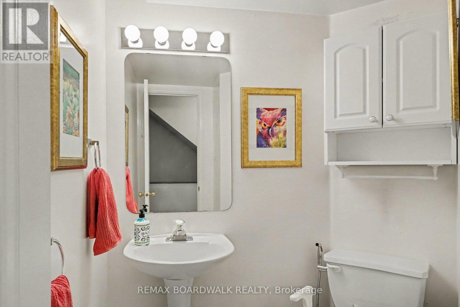 1631 Locksley Lane, Ottawa, Ontario  K1J 1B6 - Photo 6 - X13788236