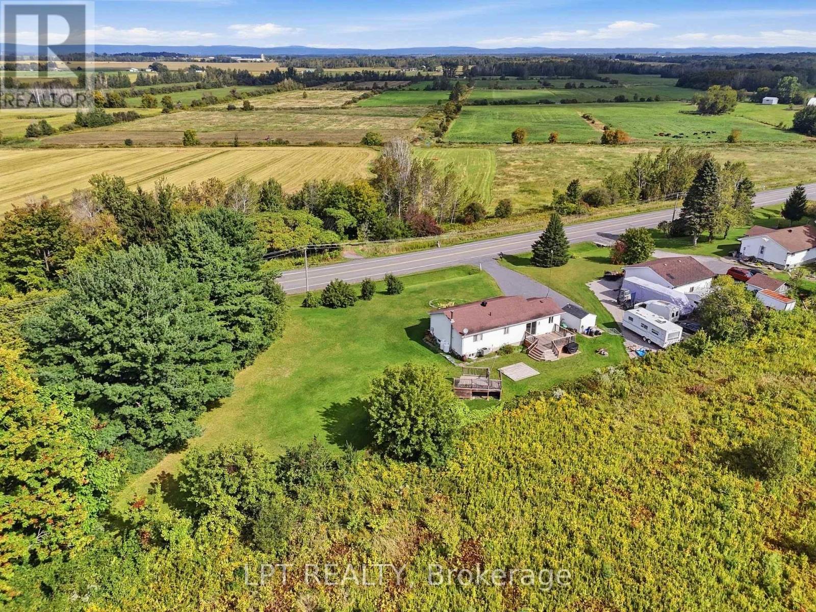7820 County 10 Road, The Nation, Ontario  K0B 1R0 - Photo 37 - X13788326