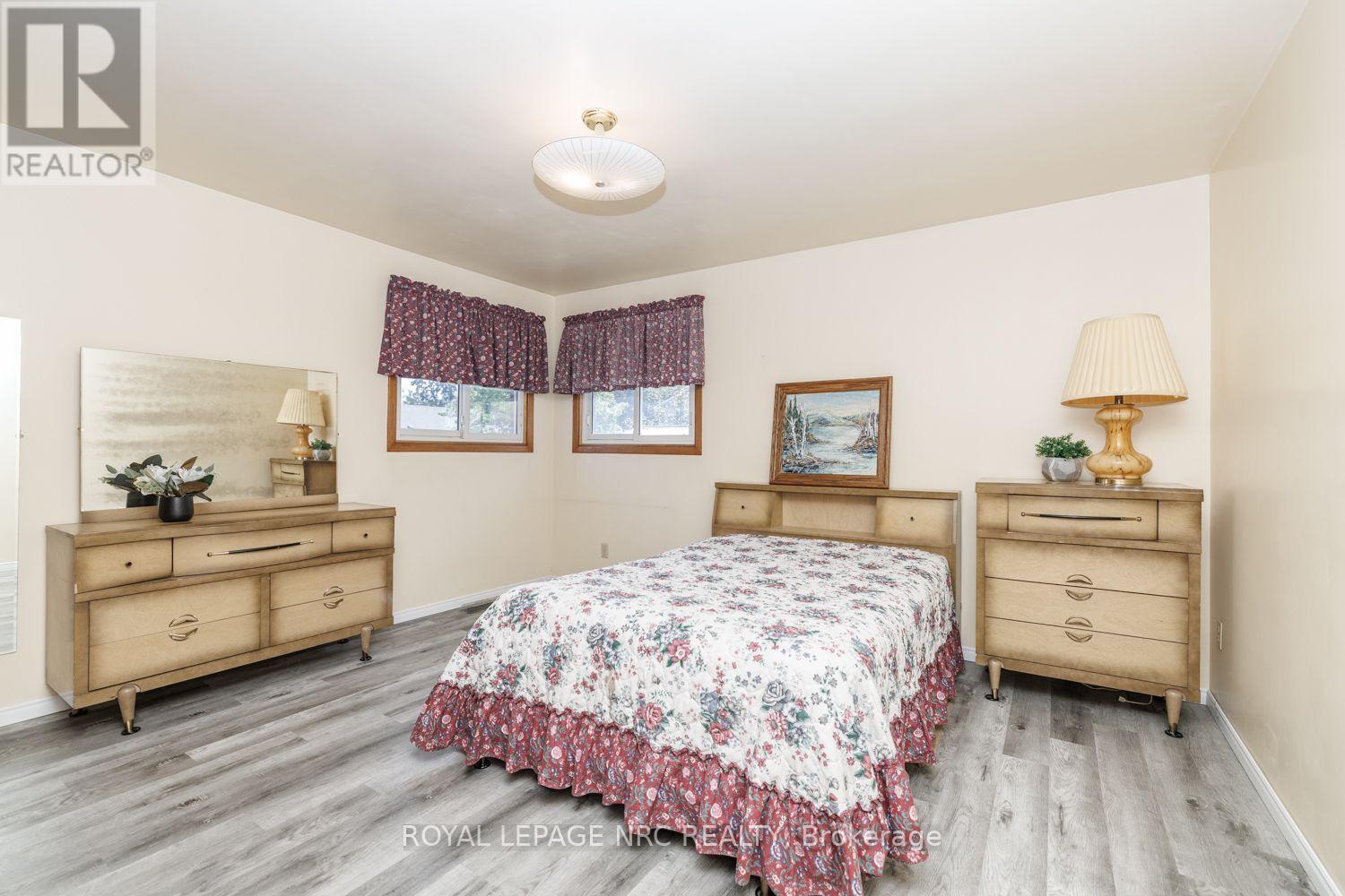 6350 Ash Street, Niagara Falls, Ontario  L2G 2H5 - Photo 10 - X13770510