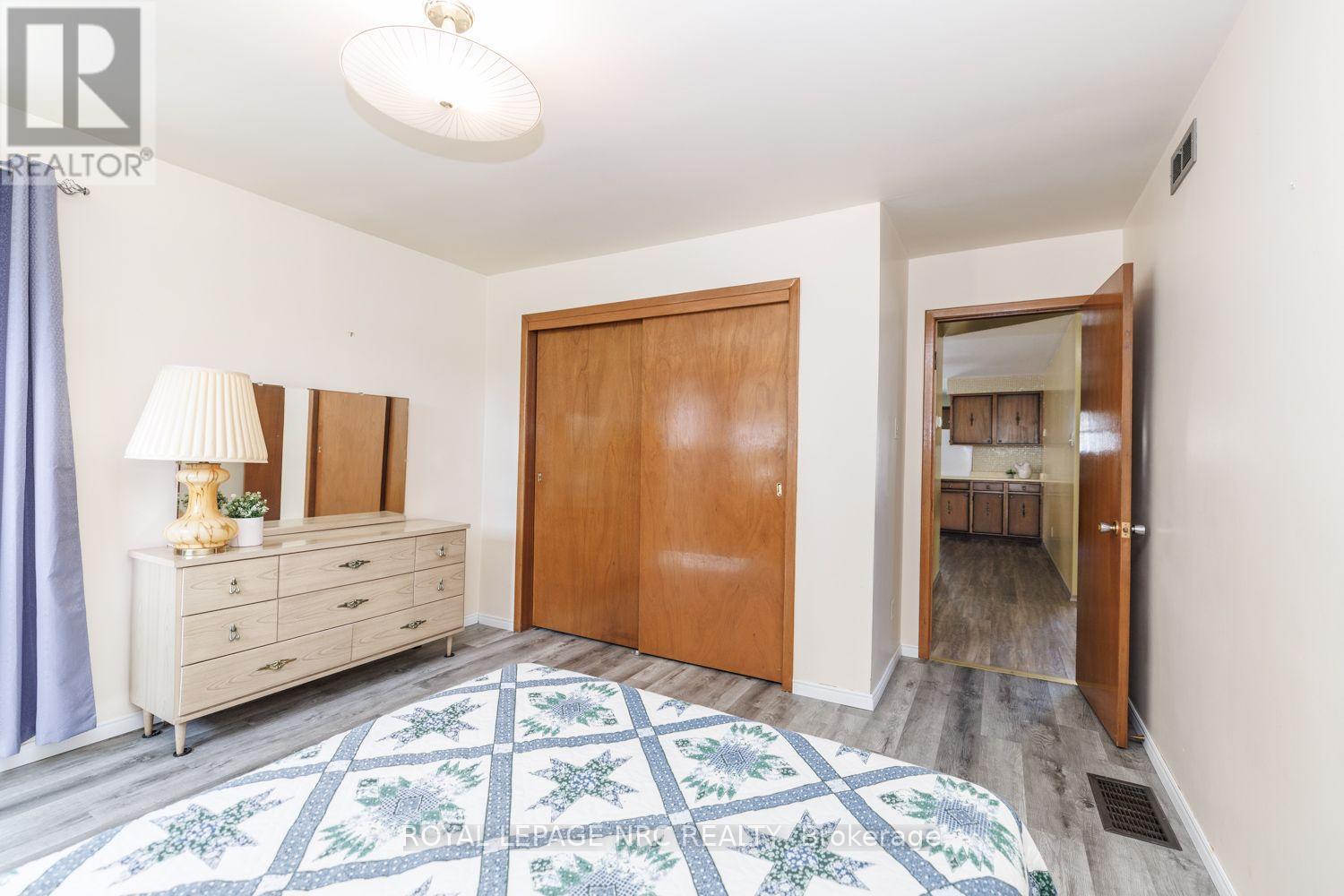 6350 Ash Street, Niagara Falls, Ontario  L2G 2H5 - Photo 13 - X13770510