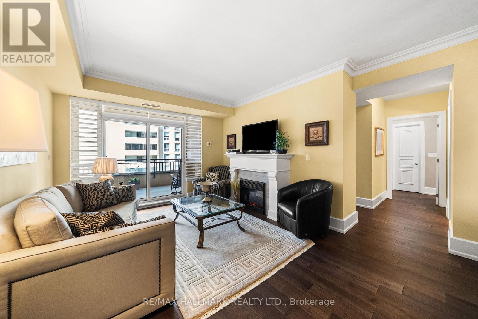 807c - 662 Sheppard Avenue E, Toronto, Ontario  M2K 3E6 - Photo 2 - C13788212