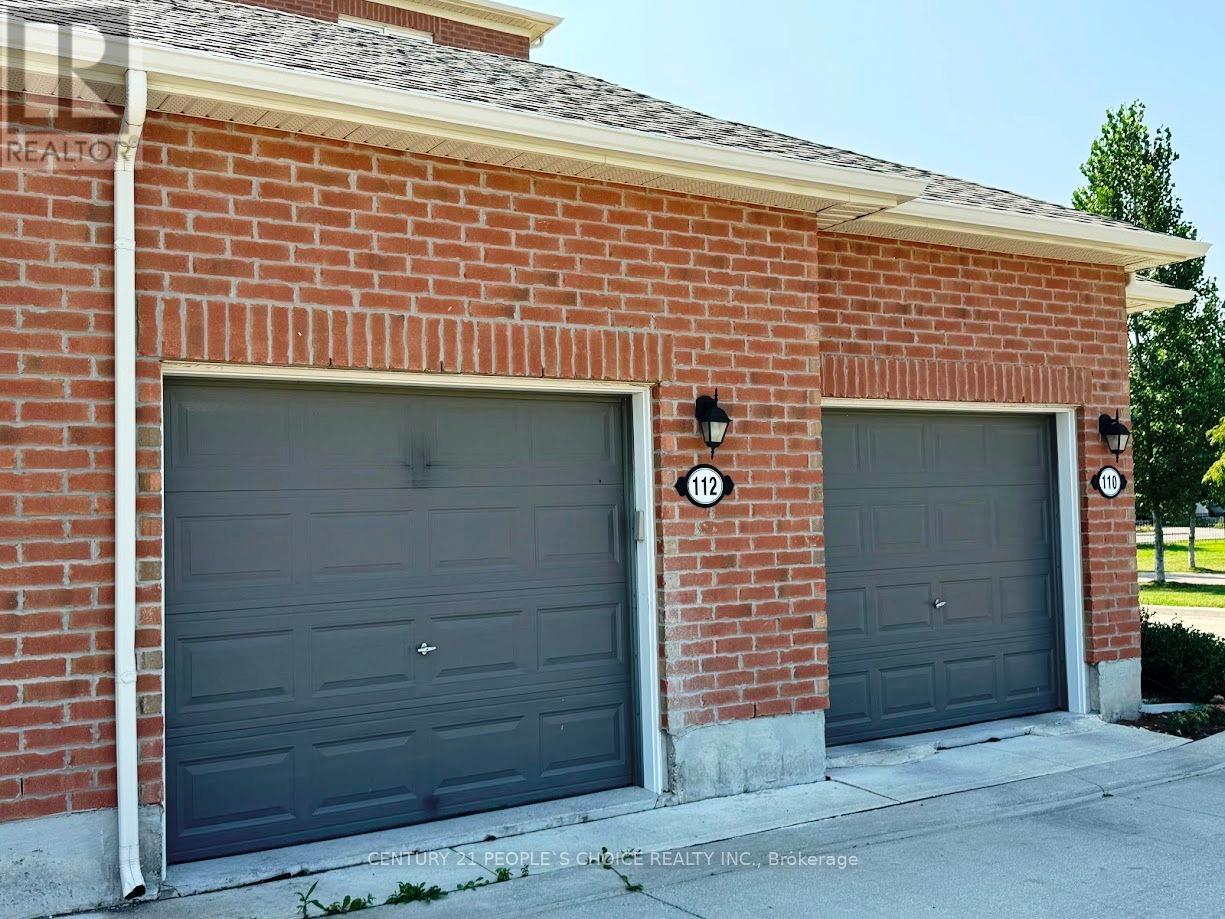 112 Cleanside Road, Toronto, Ontario  M1L 0J3 - Photo 2 - E13788112