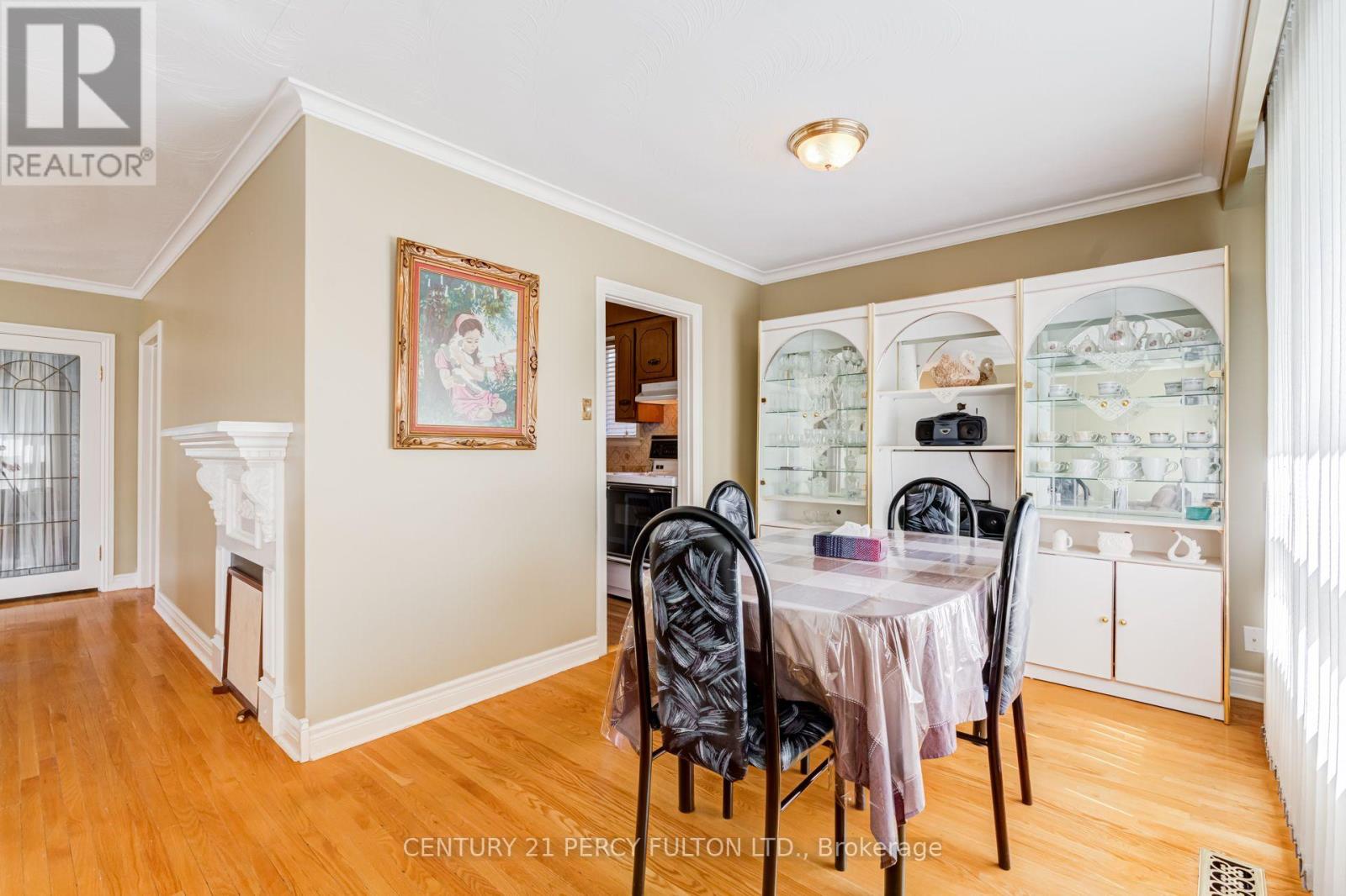 10 Dunlop Avenue, Toronto, Ontario  M1K 1K9 - Photo 10 - E13788178