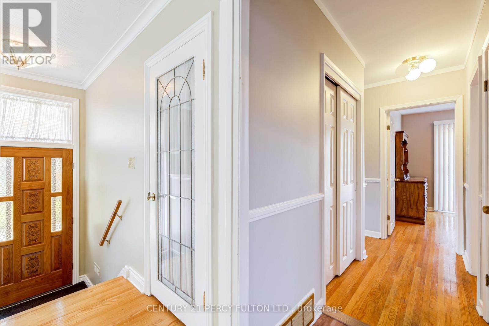 10 Dunlop Avenue, Toronto, Ontario  M1K 1K9 - Photo 17 - E13788178