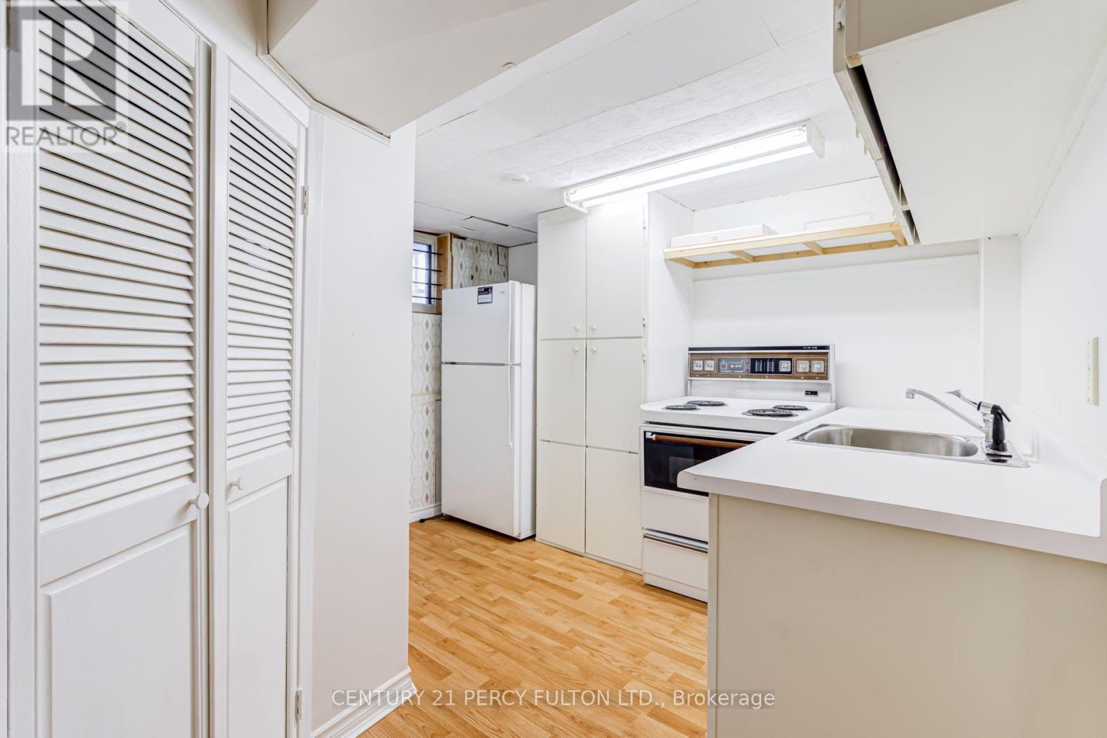 10 Dunlop Avenue, Toronto, Ontario  M1K 1K9 - Photo 34 - E13788178