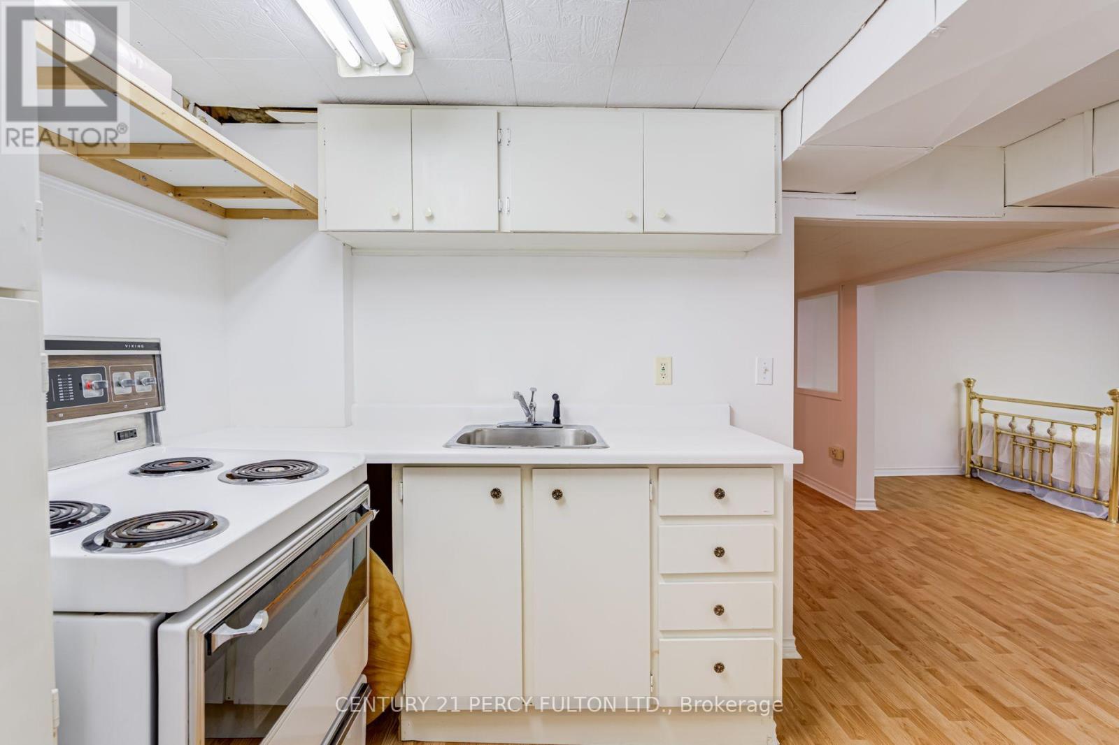 10 Dunlop Avenue, Toronto, Ontario  M1K 1K9 - Photo 35 - E13788178