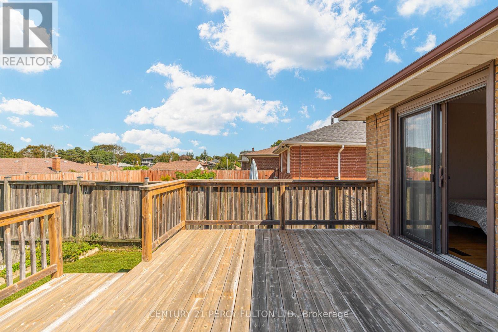 10 Dunlop Avenue, Toronto, Ontario  M1K 1K9 - Photo 44 - E13788178