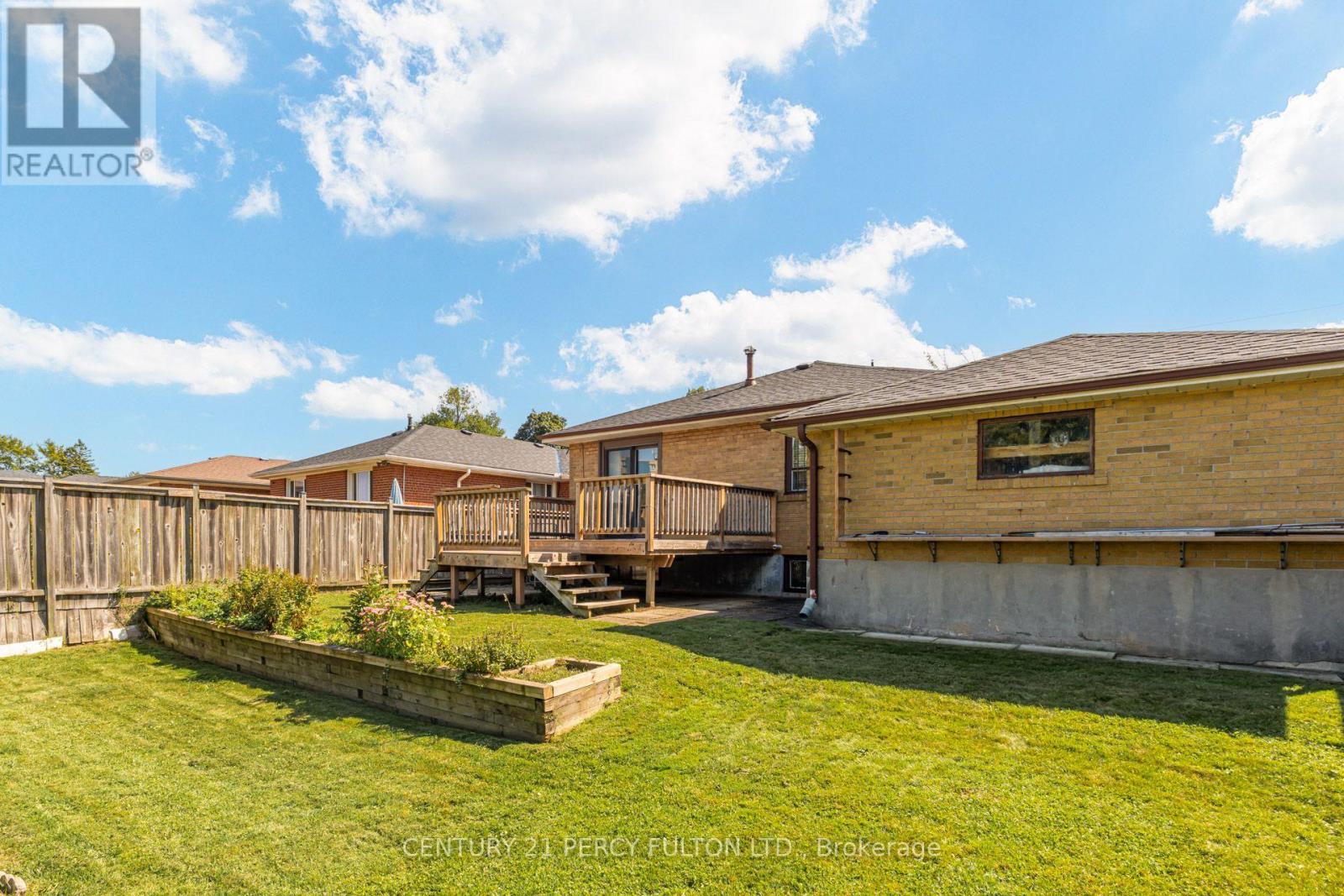 10 Dunlop Avenue, Toronto, Ontario  M1K 1K9 - Photo 48 - E13788178