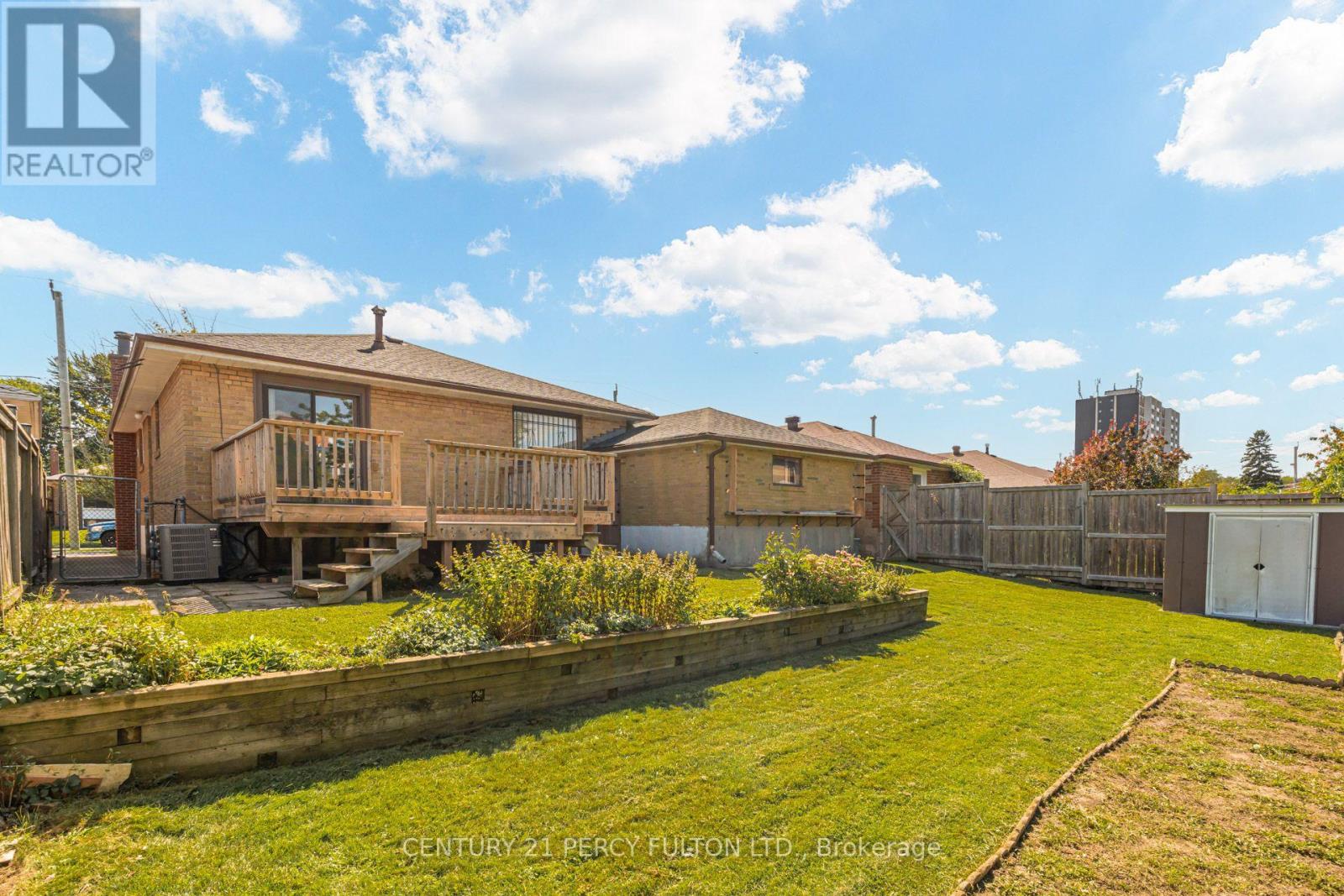 10 Dunlop Avenue, Toronto, Ontario  M1K 1K9 - Photo 49 - E13788178