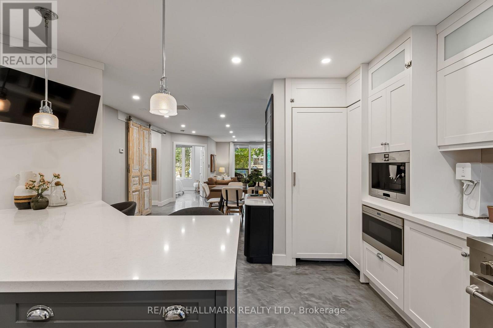 201 - 2365 Queen Street E, Toronto, Ontario  M4E 1H2 - Photo 12 - E13788264