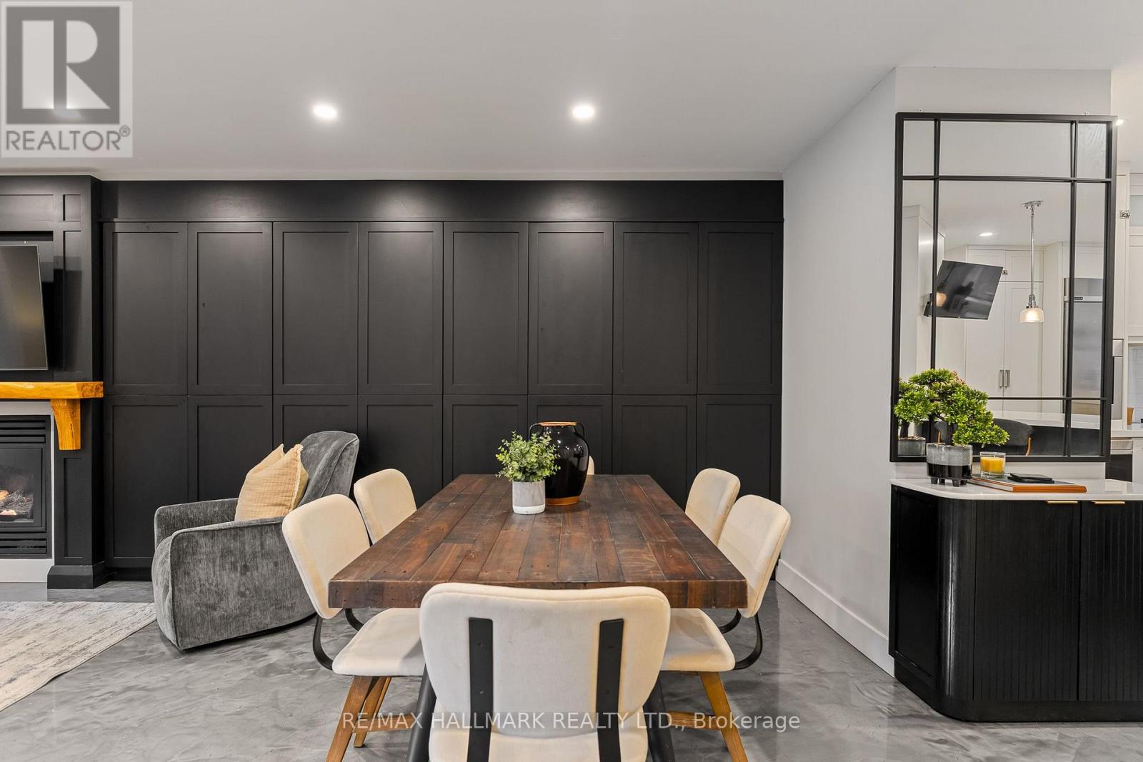 201 - 2365 Queen Street E, Toronto, Ontario  M4E 1H2 - Photo 19 - E13788264
