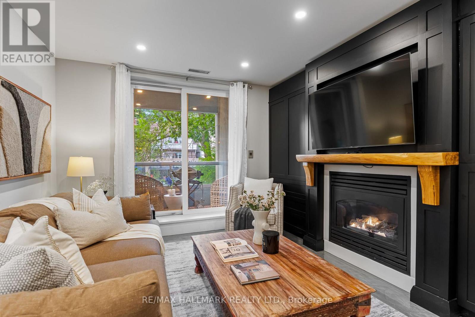 201 - 2365 Queen Street E, Toronto, Ontario  M4E 1H2 - Photo 21 - E13788264
