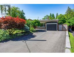 8 NORDIC PLACE, Toronto, Ontario