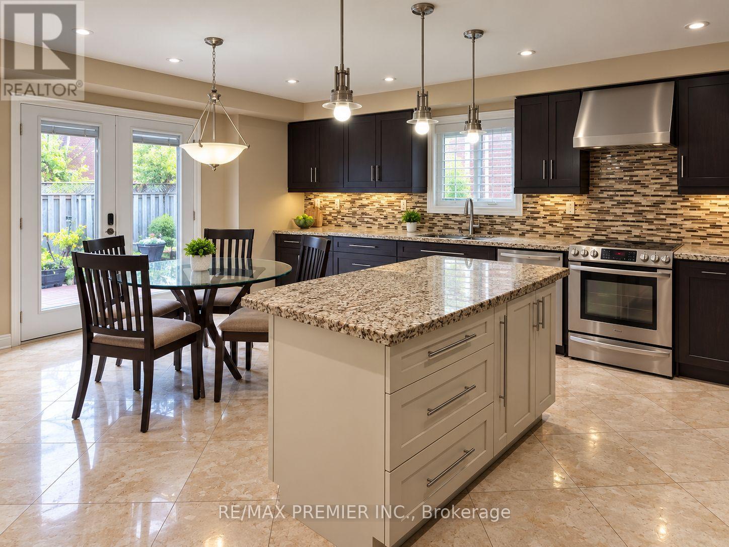 70 Bilbermar Drive, Richmond Hill, Ontario  L4S 1B9 - Photo 12 - N13788124