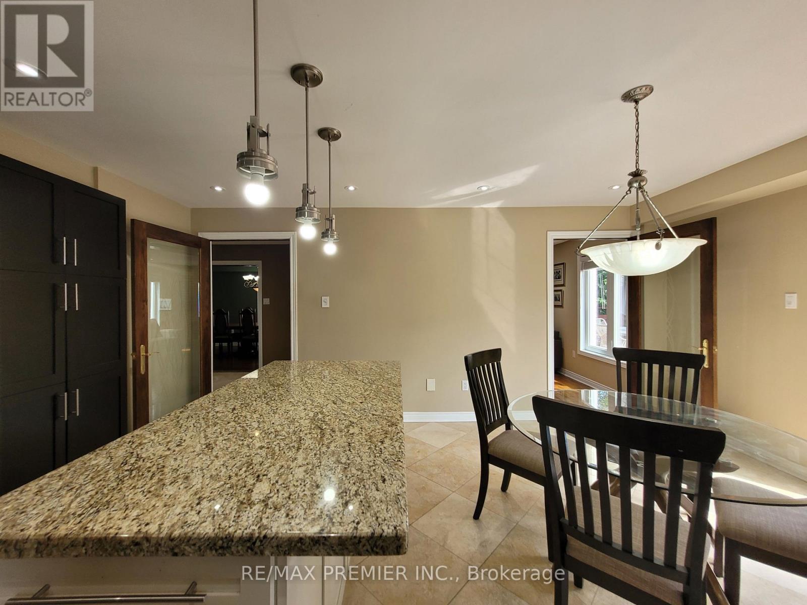 70 Bilbermar Drive, Richmond Hill, Ontario  L4S 1B9 - Photo 14 - N13788124