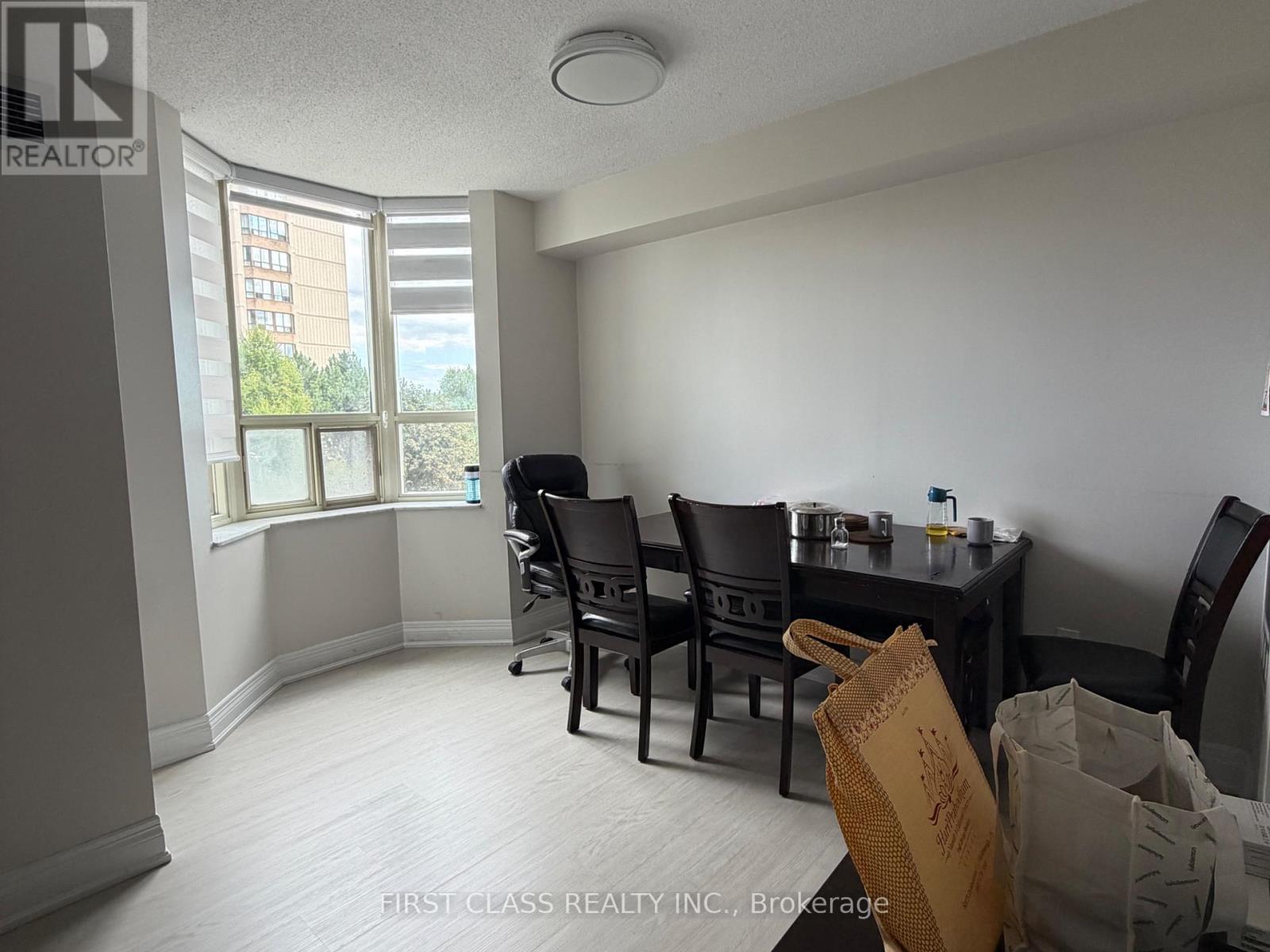 402 - 30 Malta Avenue, Brampton, Ontario  L6Y 4S5 - Photo 8 - W13787122