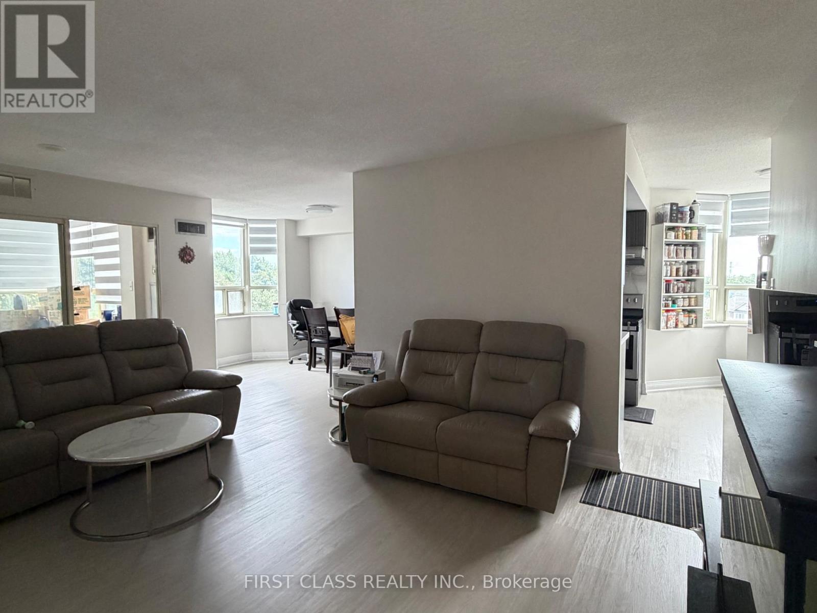 402 - 30 Malta Avenue, Brampton, Ontario  L6Y 4S5 - Photo 10 - W13787122