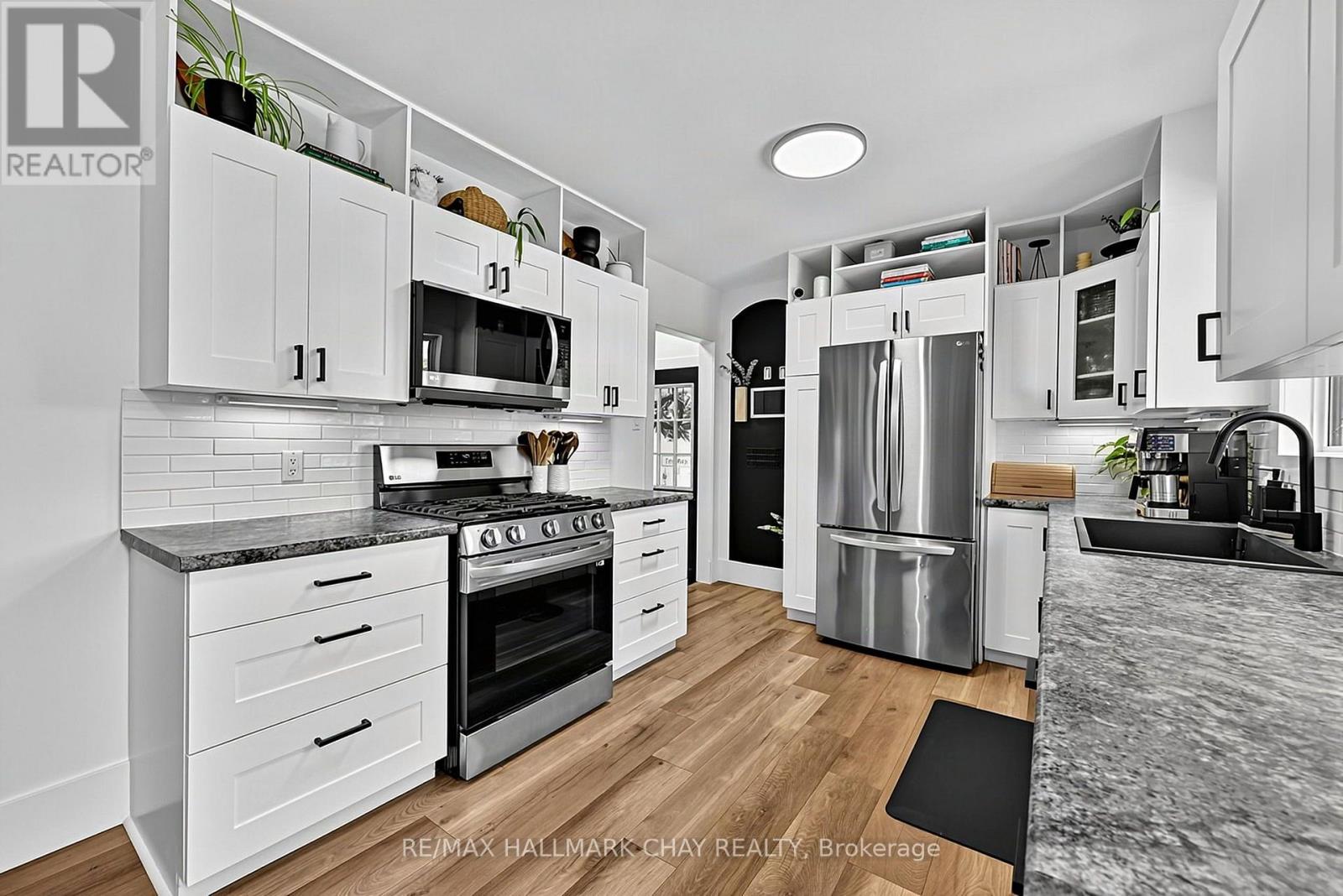 32 Caroline Street, Barrie, Ontario  L4N 2S3 - Photo 16 - S13788272