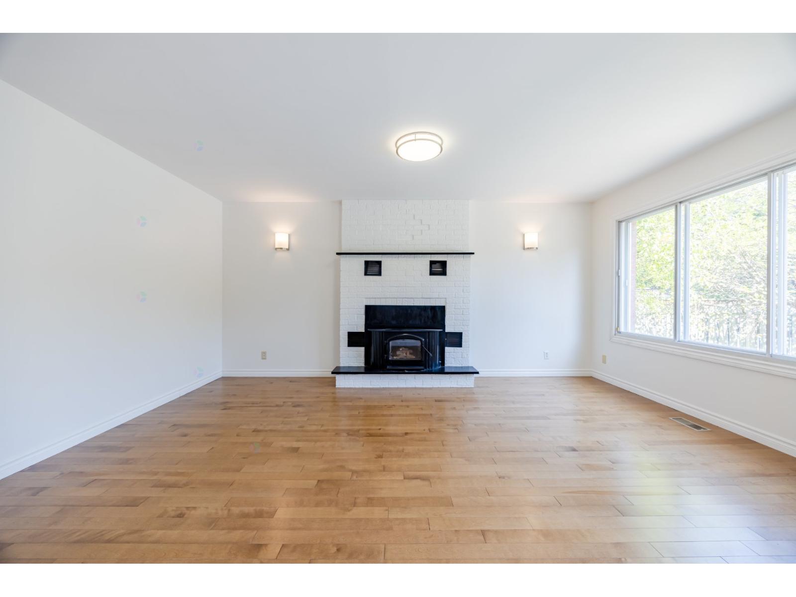 23 Rue Cherry-Lane Kirkland Quebec Canada H9H3G5 5