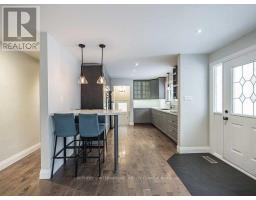 525 DYNES ROAD, Burlington, Ontario