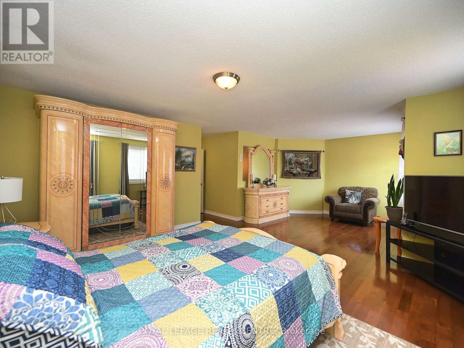 4550 Kettleby Court, Mississauga, Ontario  L4Z 2V7 - Photo 16 - W13788164
