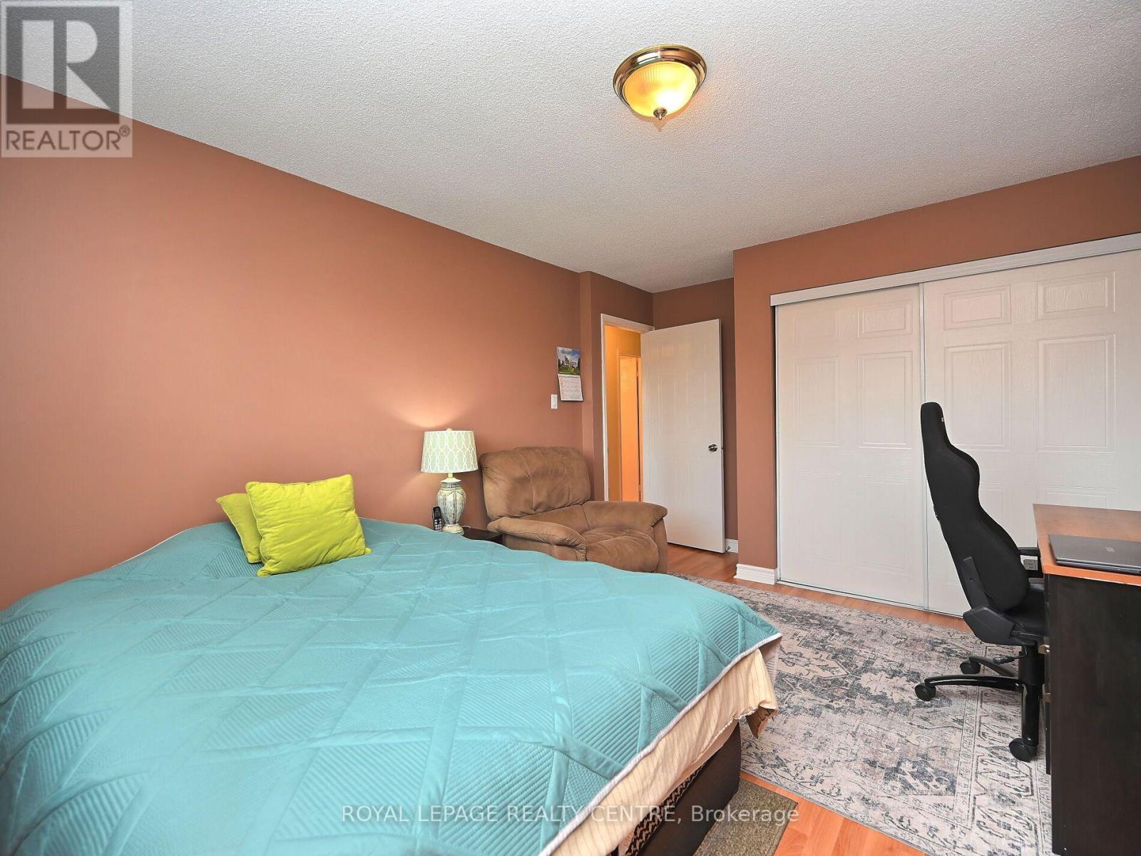 4550 Kettleby Court, Mississauga, Ontario  L4Z 2V7 - Photo 23 - W13788164