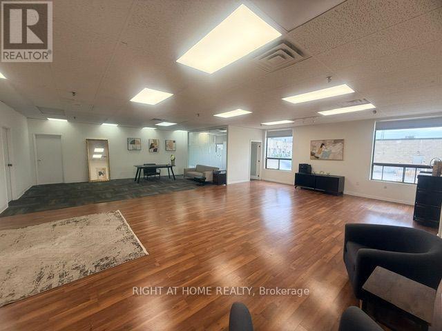 B - 71 Judson Street, Toronto, Ontario  M8Z 1A4 - Photo 4 - W13788194