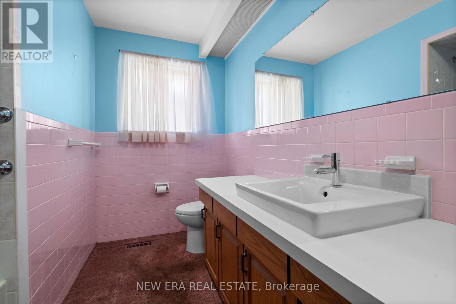 1889 Steepbank Crescent, Mississauga, Ontario  L4X 1T9 - Photo 20 - W13788242