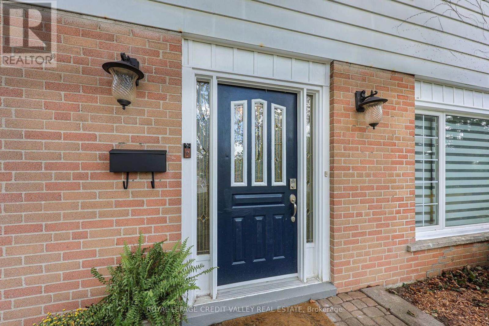 407 Bartley Bull Parkway S, Brampton, Ontario  L6W 2M2 - Photo 11 - W13788288