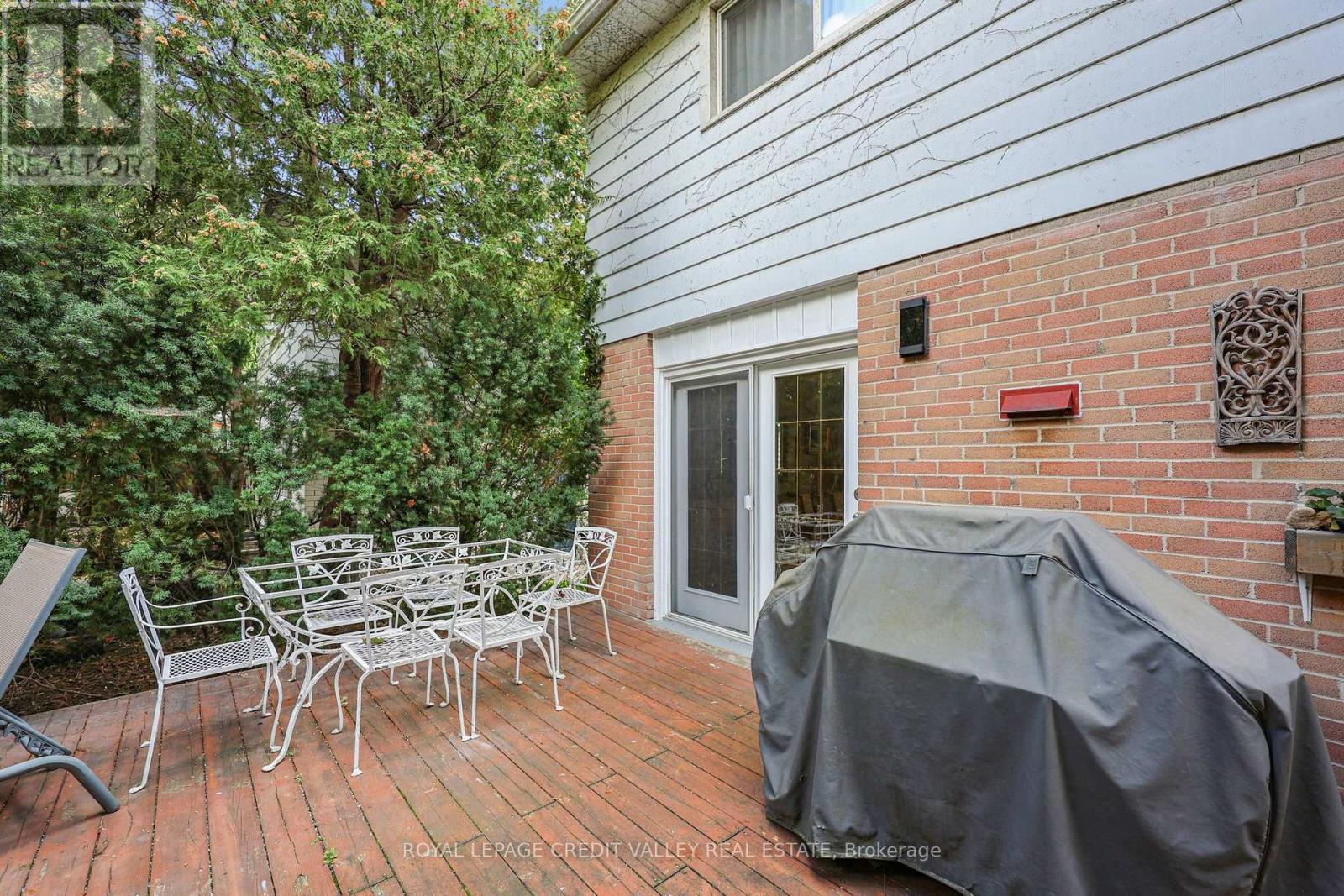 407 Bartley Bull Parkway S, Brampton, Ontario  L6W 2M2 - Photo 29 - W13788288