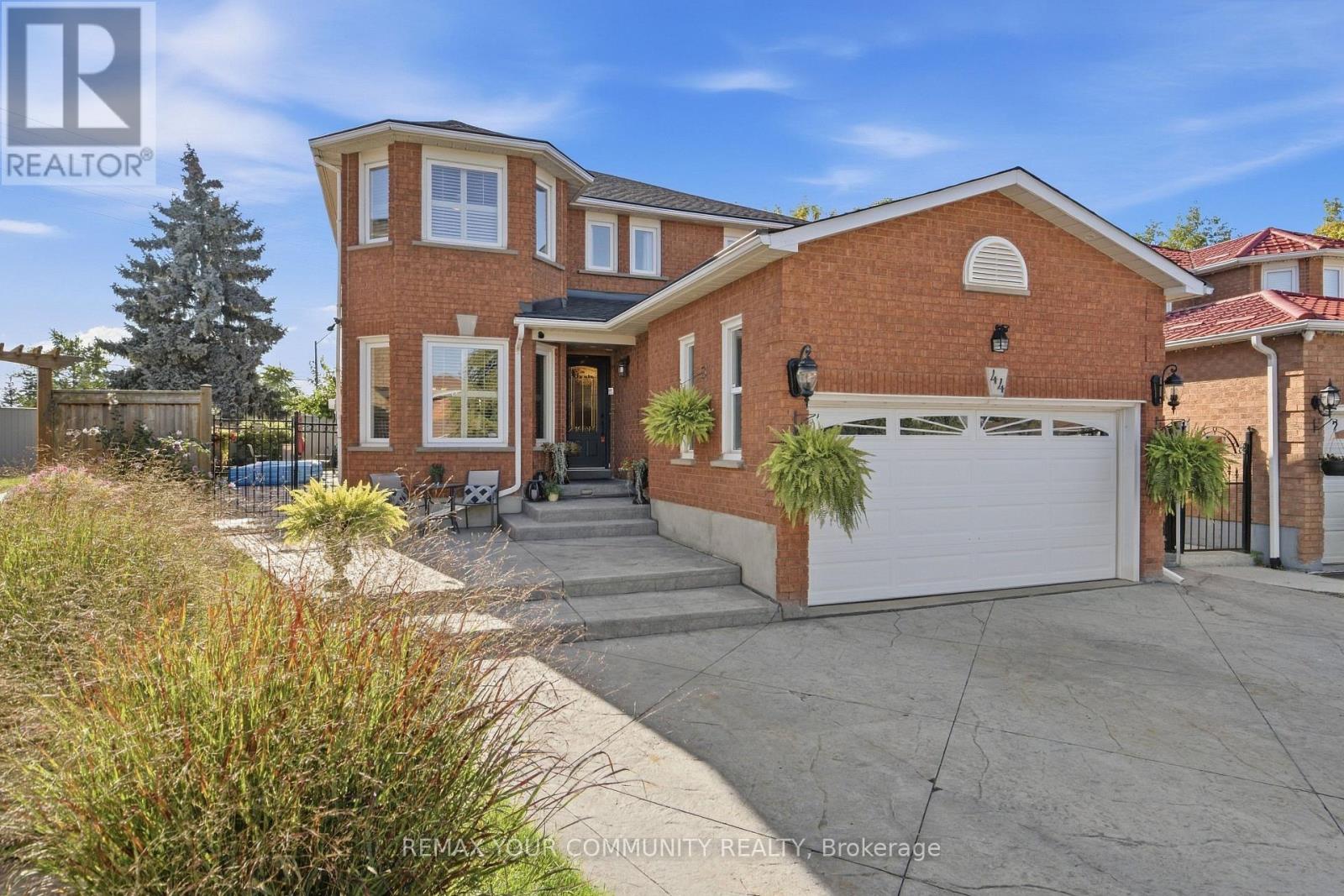 44 Candy Crescent W, Brampton, Ontario  L6X 3Z6 - Photo 5 - W13788328