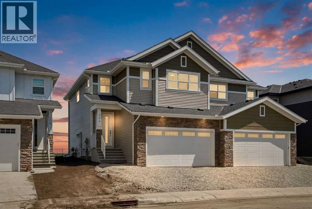 454 Kinniburgh Loop, Chestermere, Alberta
