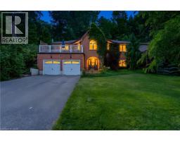 37 YELLOW BIRCH Drive, Kitchener, Ontario