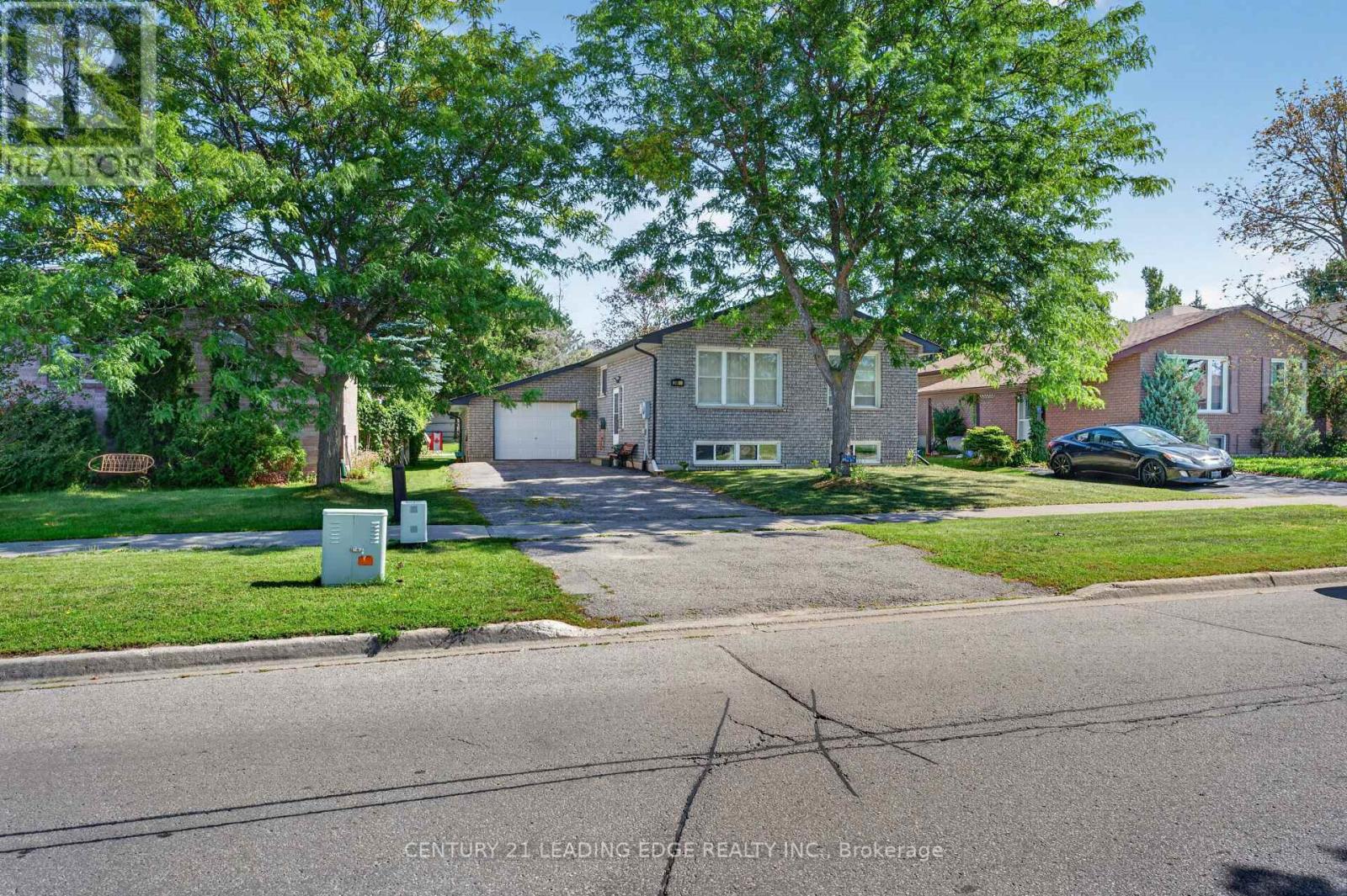248 Victoria Avenue N, Kawartha Lakes, Ontario  K9V 4H1 - Photo 3 - X13788104