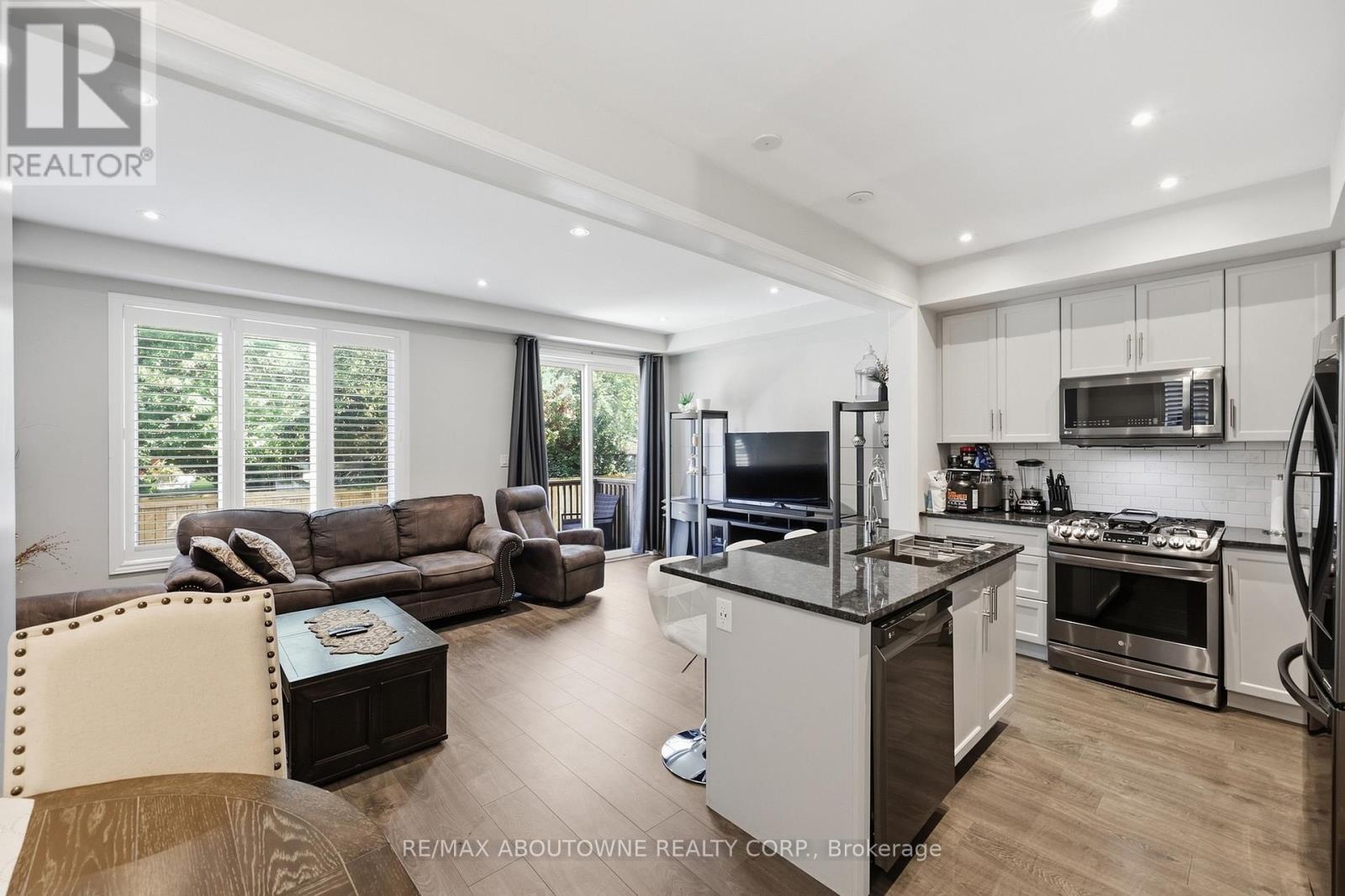 44 - 288 Glover Road, Hamilton, Ontario  L8E 5H6 - Photo 7 - X13788180