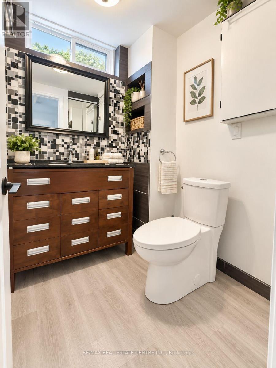 Basement - 46 Wayne Drive, Kitchener, Ontario  N2A 1M2 - Photo 11 - X13788248