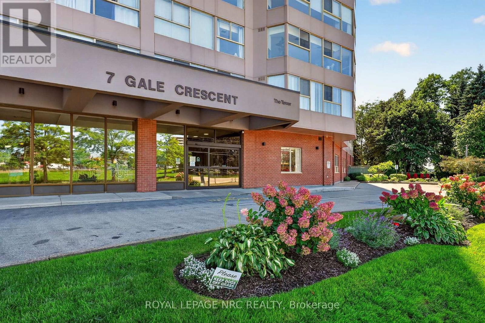 302 - 7 GALE CRESCENT, St. Catharines, Ontario