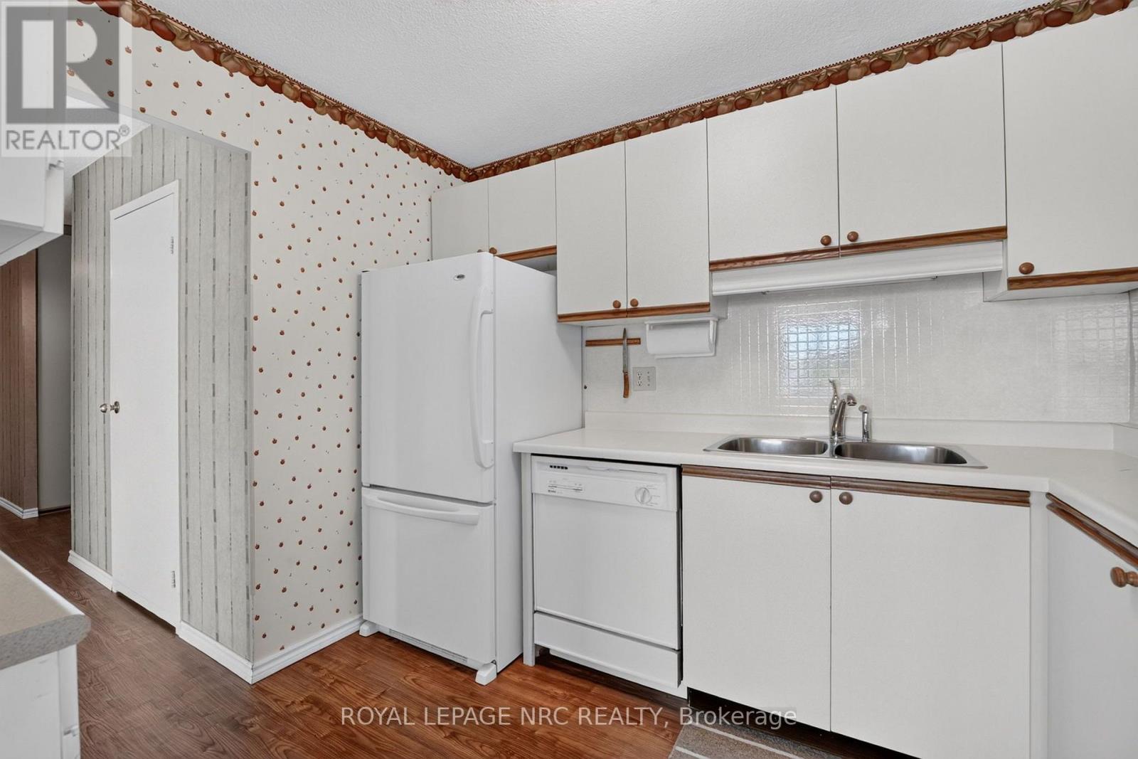 302 - 7 Gale Crescent, St. Catharines, Ontario  L2R 7M8 - Photo 9 - X13788292