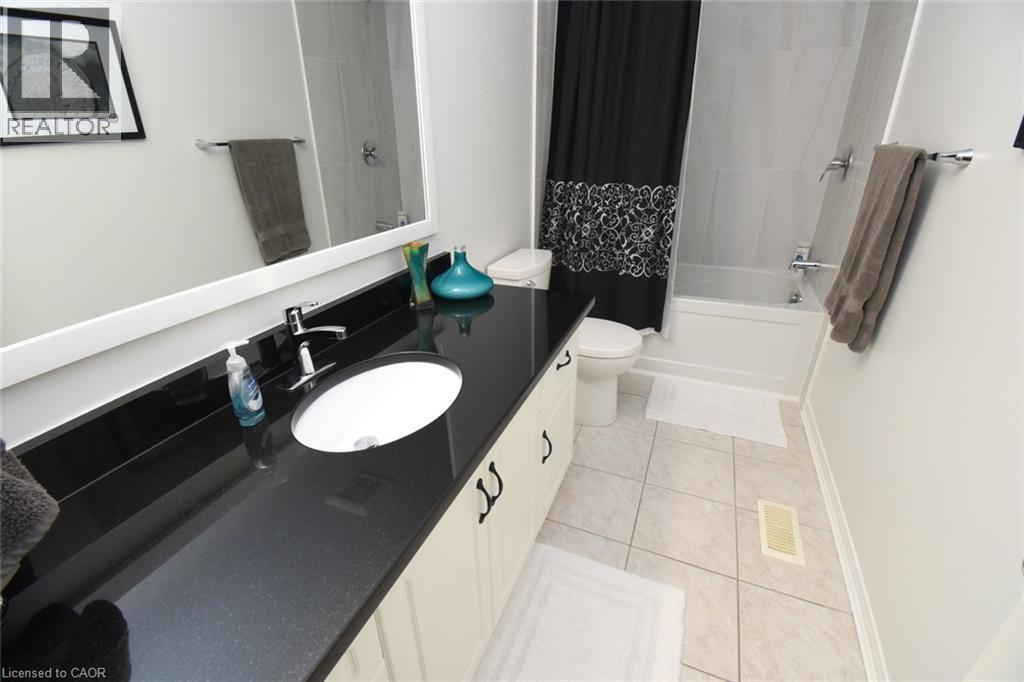 800 Paramount Drive Unit# 56, Stoney Creek, Ontario  L8J 3V8 - Photo 31 - 40862327