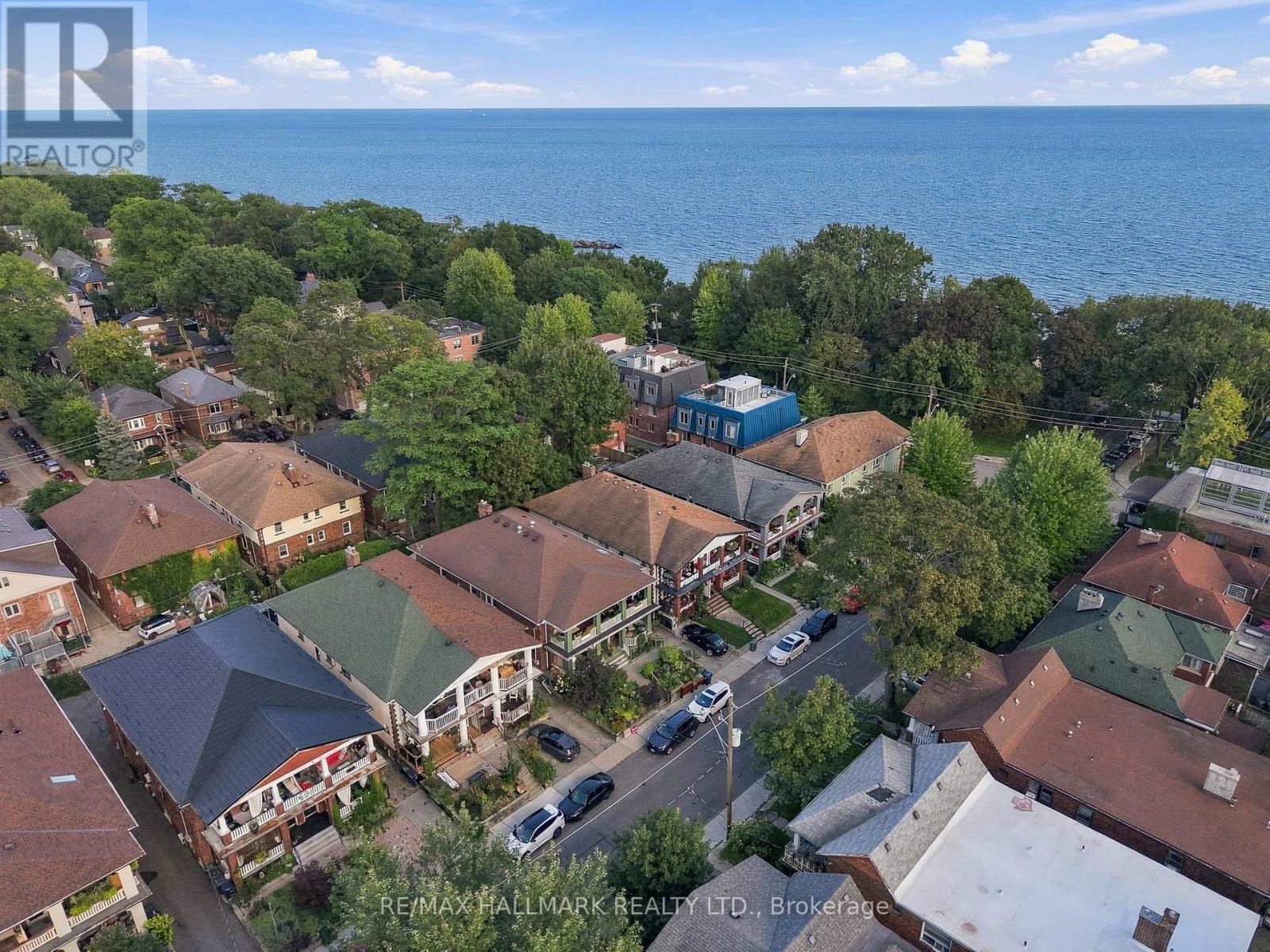 Upper - 25 Scarboro Beach Boulevard, Toronto, Ontario  M4E 2W9 - Photo 30 - E13787810