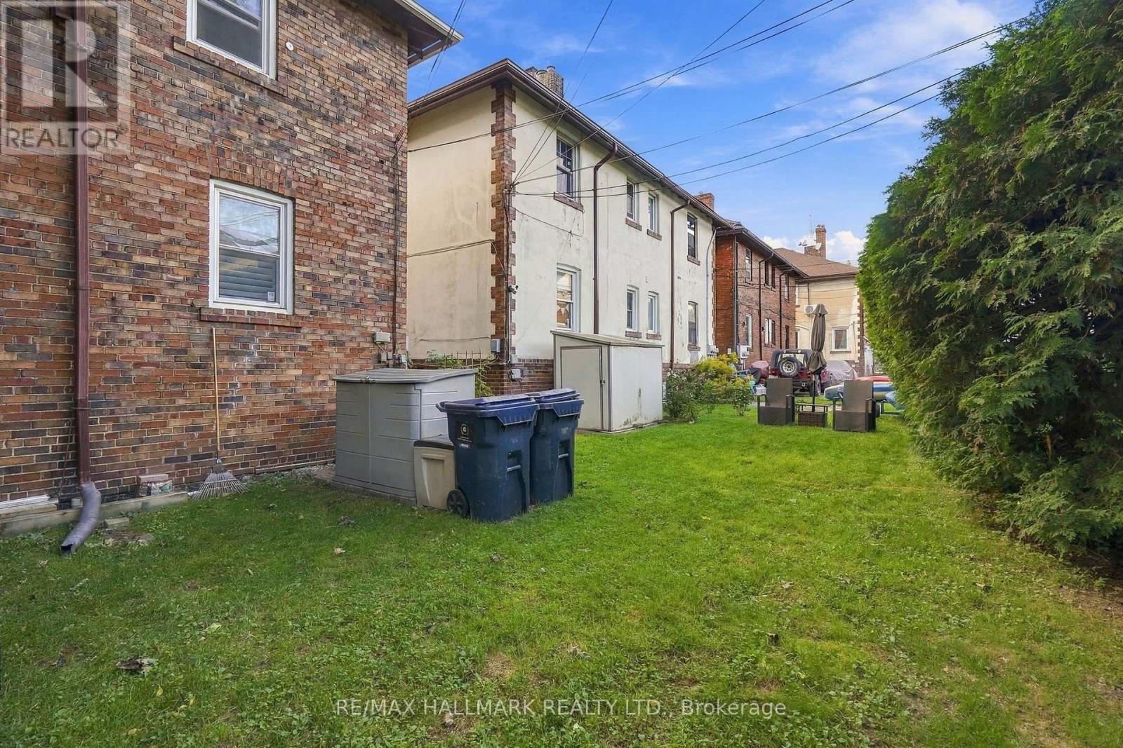 Upper - 25 Scarboro Beach Boulevard, Toronto, Ontario  M4E 2W9 - Photo 25 - E13787810