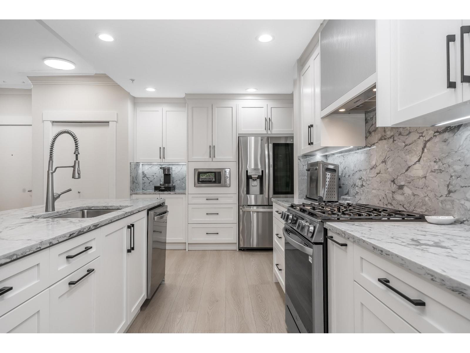 201 16499 64 Avenue, Surrey, British Columbia  V3S 6V7 - Photo 11 - R3165416